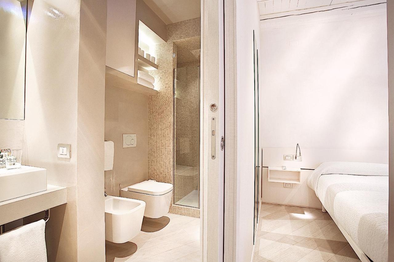 Le Nuove Cadreghe Apartments Verona Bagian luar foto